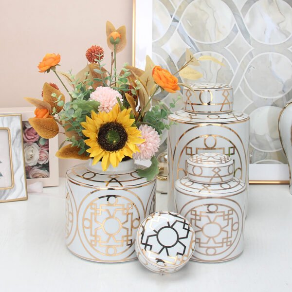 3 ceramic white and gold jars with lid and flowers